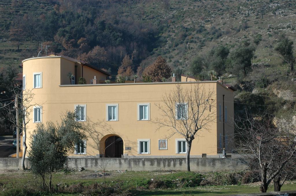 San Leucio Resort Caserta Exterior photo